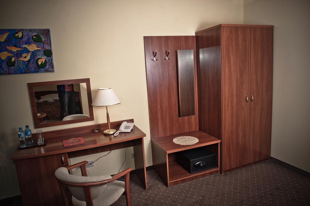 Hotel Wityng Slesin  Room photo