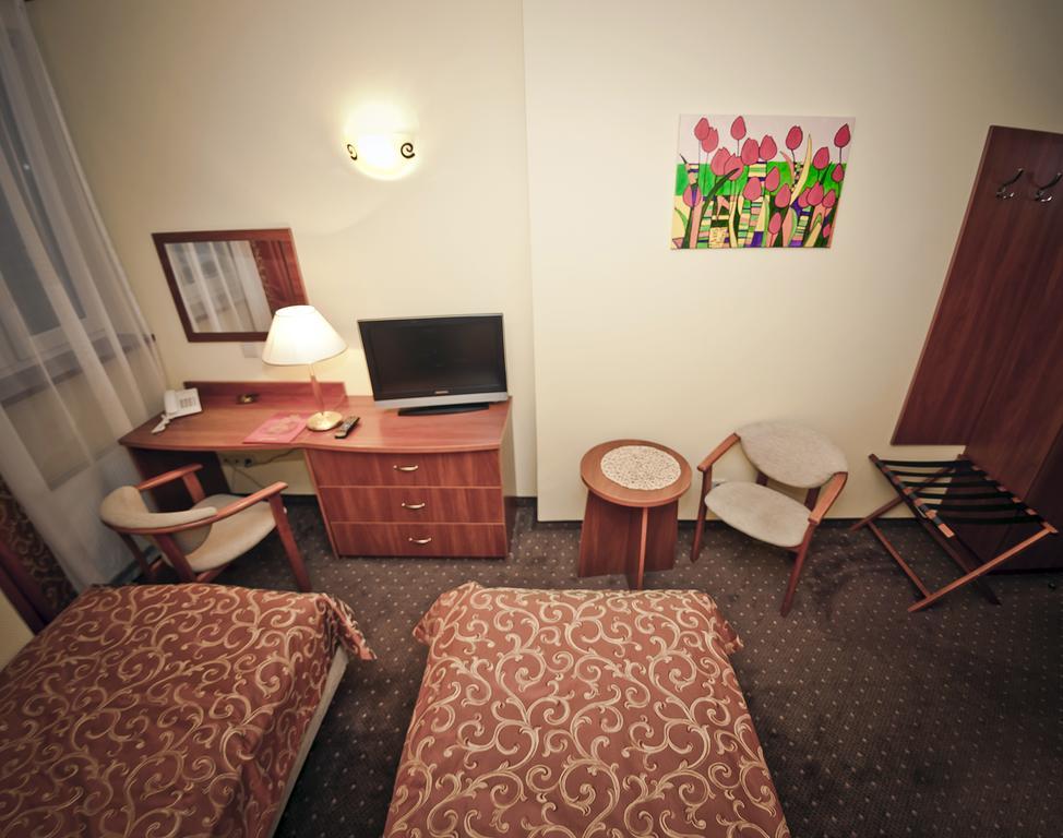 Hotel Wityng Slesin  Room photo